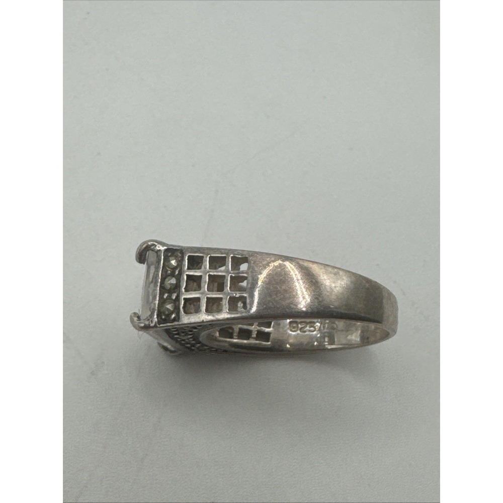 Vintage Handsome 925 Sterling Silver Cubic Zirconia & Marcasite Ring Size 6.75 - Picture 4 of 5